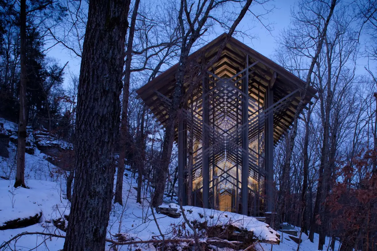 Thorncrown Chapel — wedding venue in Arkansas