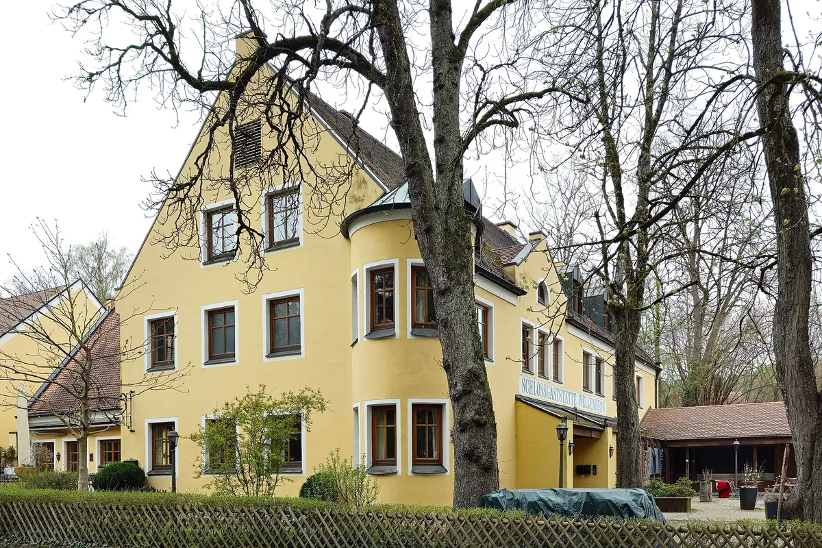 Schlossgaststätte Wellenburg — wedding venue in Augsburg, Germany