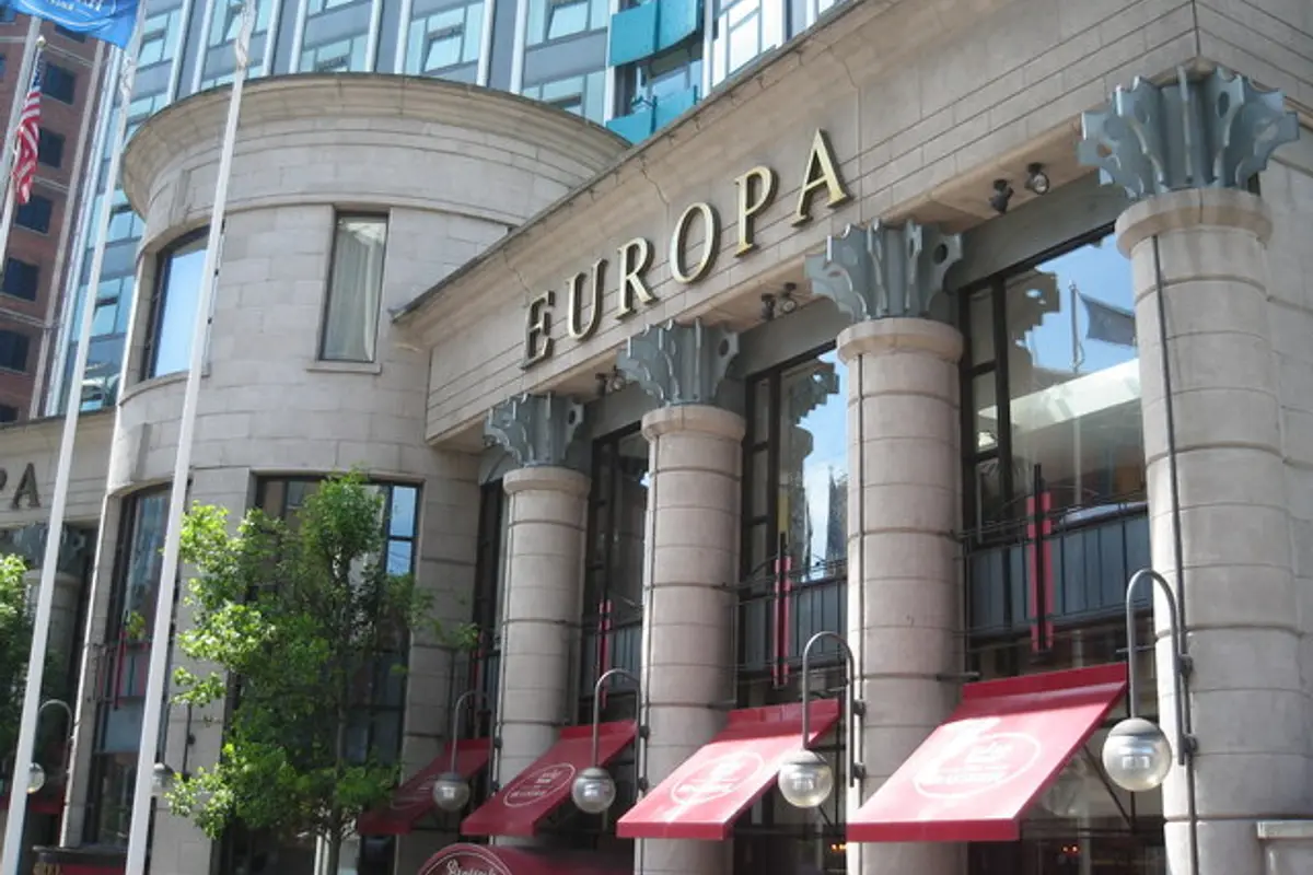 Europa Hotel — wedding venue in Belfast, Northern Ireland