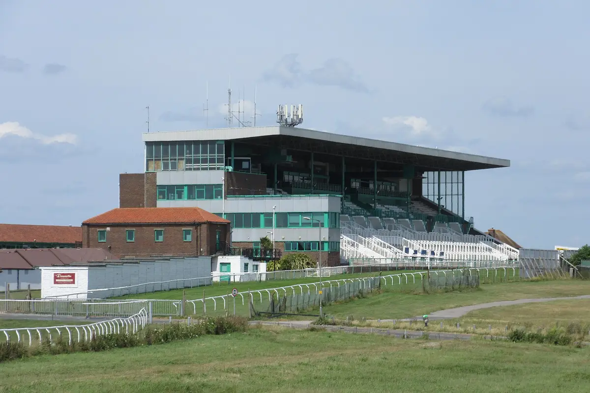 Brighton Racecourse — wedding venue in Brighton, England