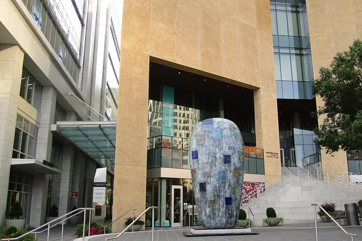 Mint Museum Uptown — wedding venue in Charlotte, North Carolina