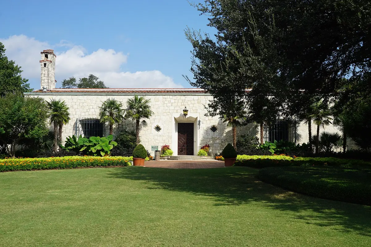 Dallas Arboretum and Botanical Garden — wedding venue in Dallas, Texas