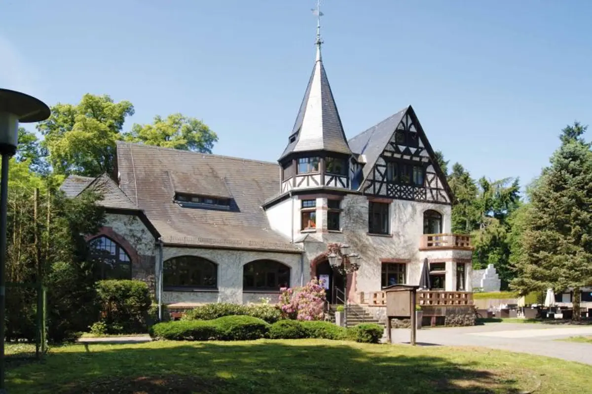 Restaurant Oberwaldhaus — wedding venue in Darmstadt, Germany