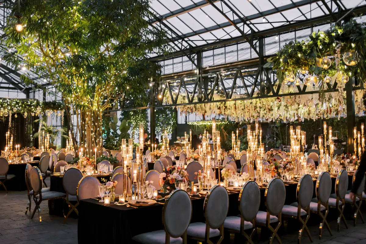 Planterra Conservatory — wedding venue in Detroit, Michigan