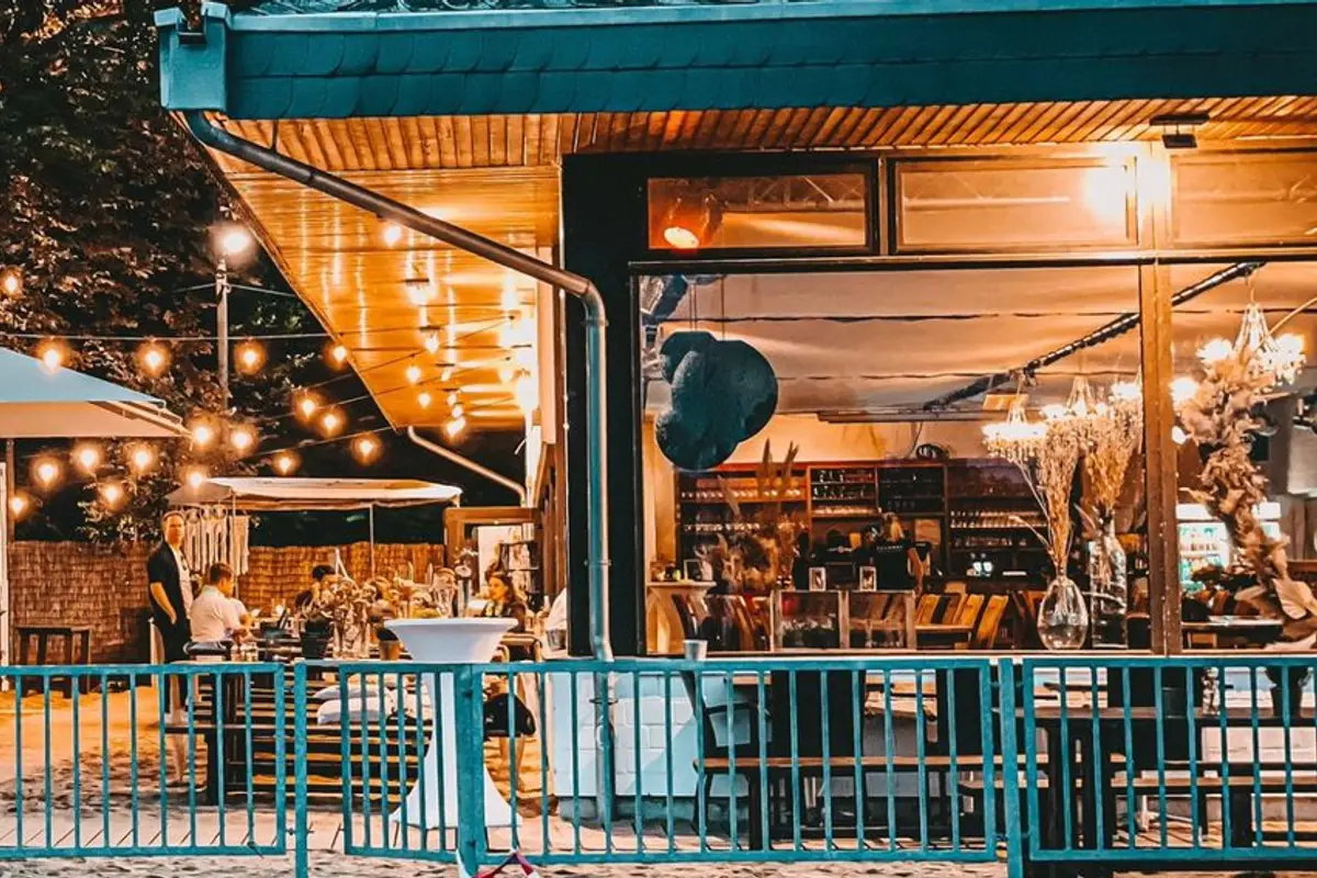 Strandperle Düsseldorf — wedding venue in Düsseldorf, Germany