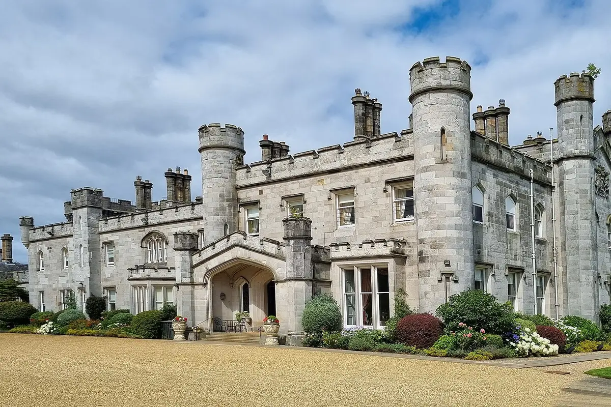 Dundas Castle — wedding venue in Edinburgh, Scotland