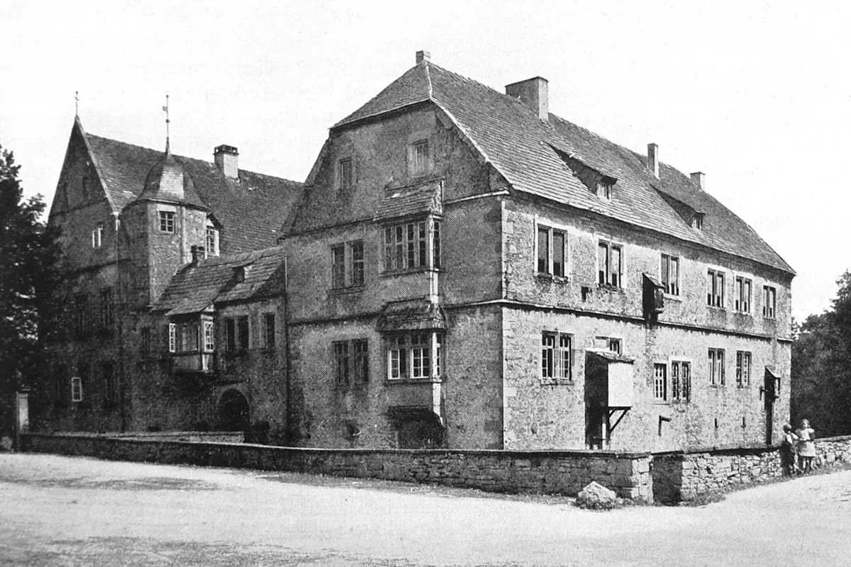 Wasserschloss Hülsede — wedding venue in Hanover, Germany
