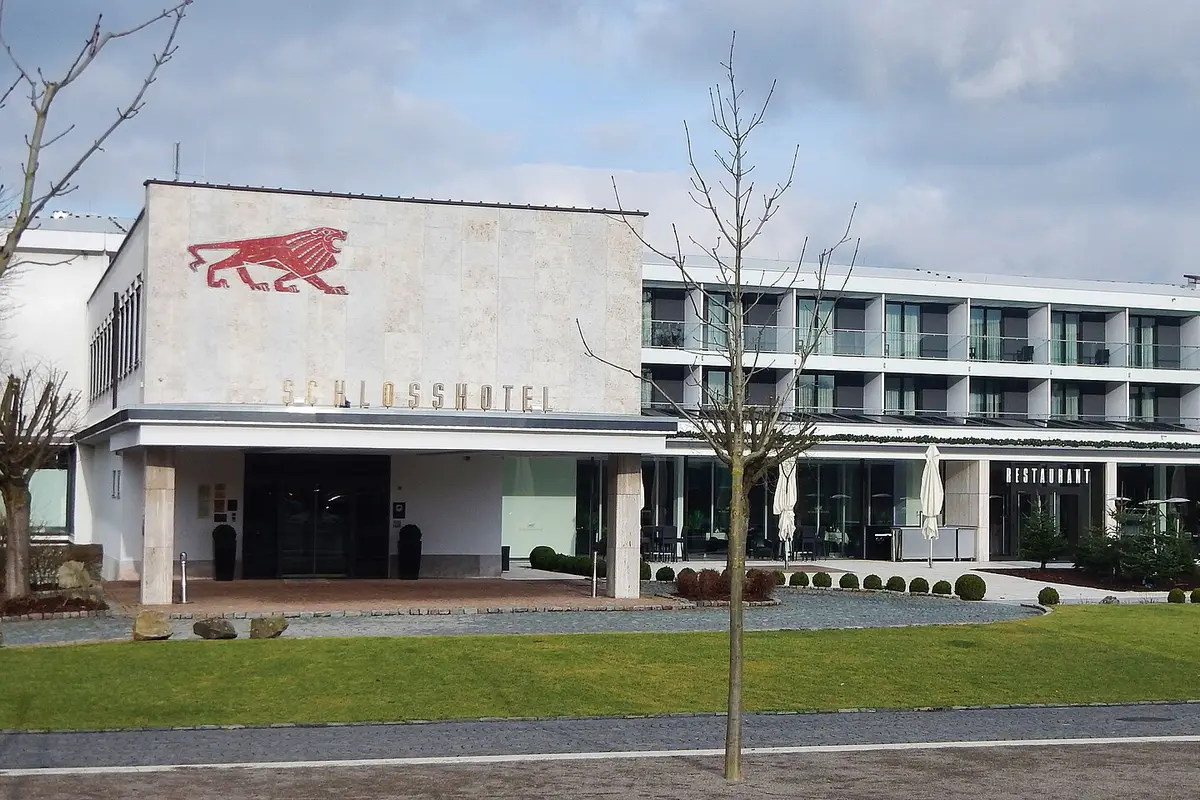 Schlosshotel Bad Wilhelmshöhe — wedding venue in Kassel, Germany