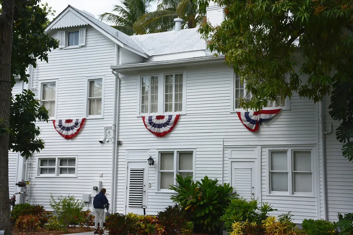 Harry S. Truman Little White House — wedding venue in Key West, Florida
