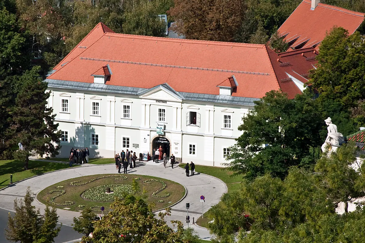 Stadthaus am Theaterplatz — wedding venue in Klagenfurt, Austria