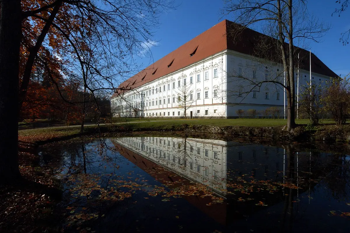 Stift Viktring — wedding venue in Klagenfurt, Austria