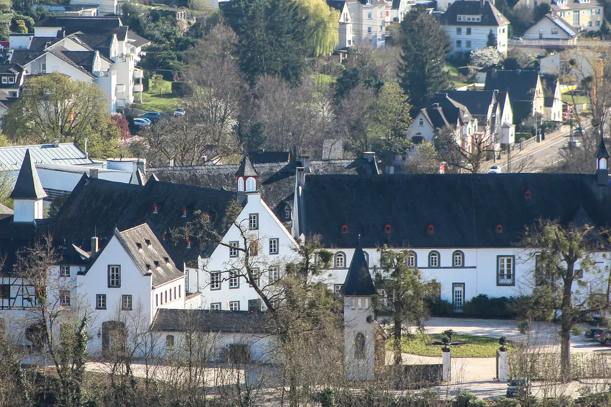 Klostergut Besselich — wedding venue in Koblenz, Germany