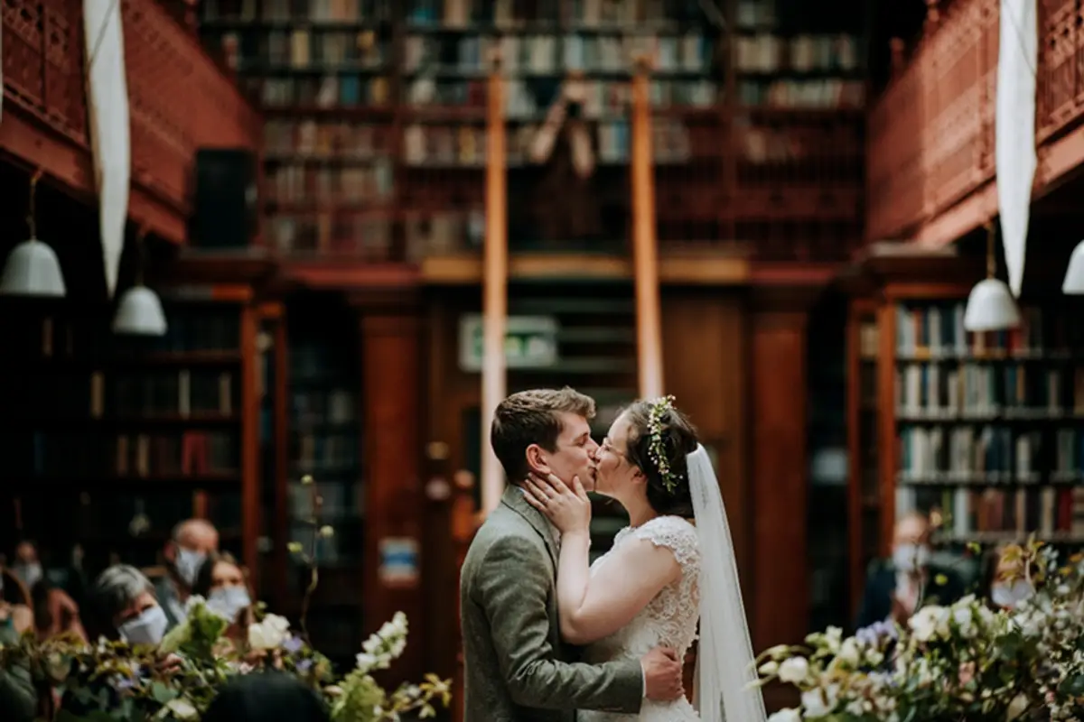 The Leeds Library — wedding venue in Leeds, England