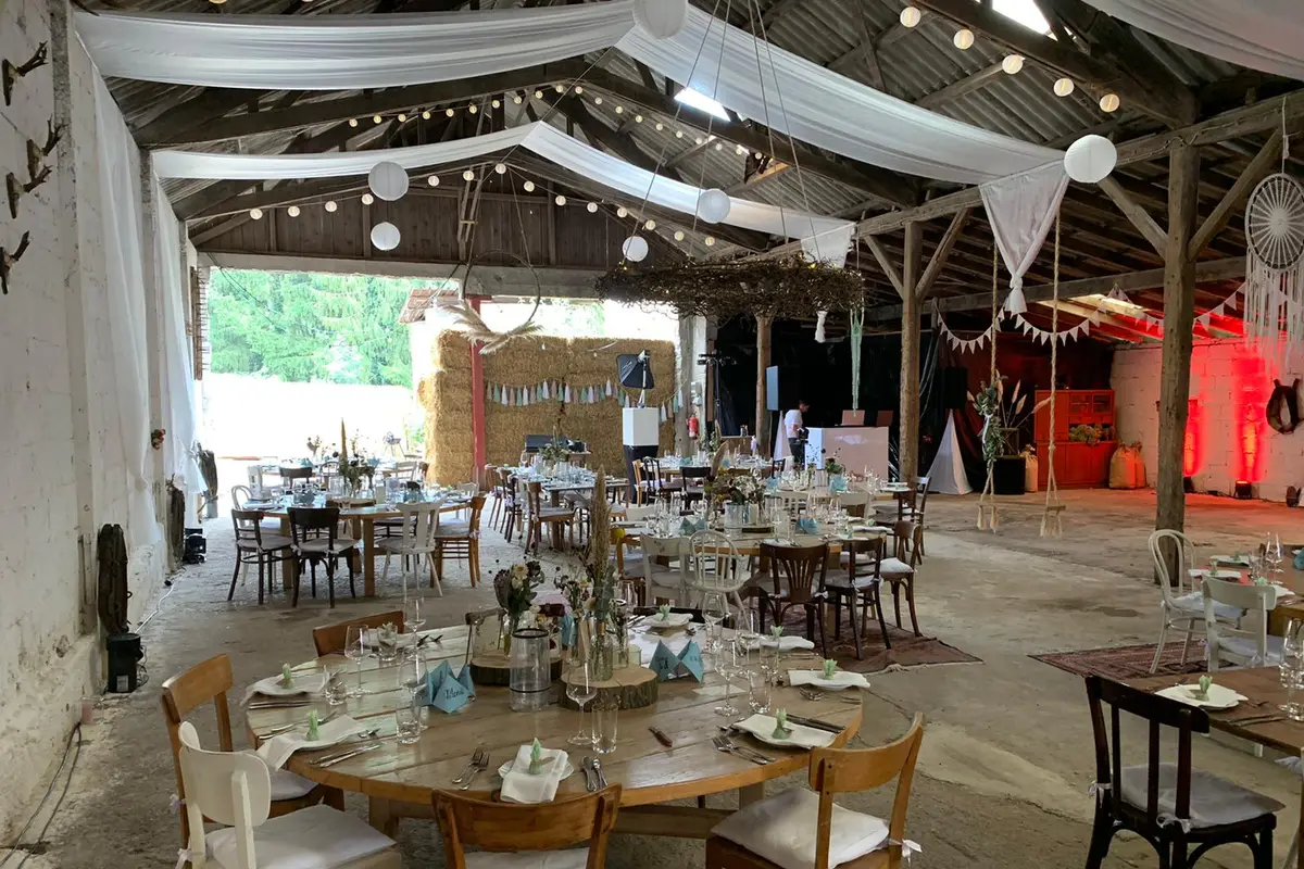 Hochzeits-Scheune Bauernhof Bakker — wedding venue in Leverkusen, Germany