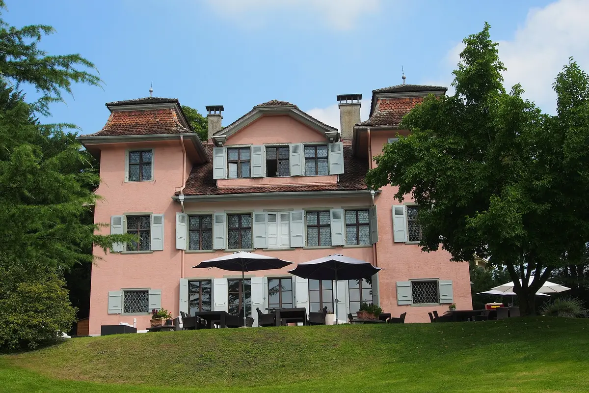 Schlössli Utenberg — wedding venue in Lucerne, Switzerland