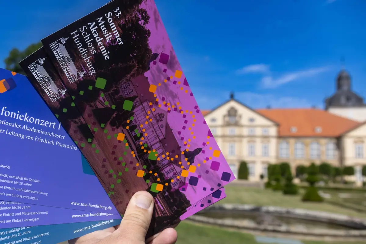 Schloss Hundisburg — wedding venue in Magdeburg, Germany