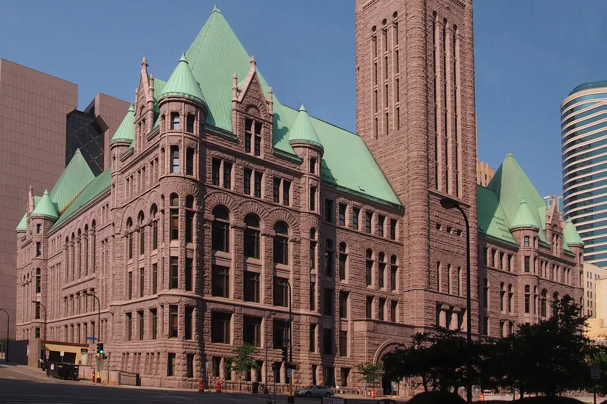 Minneapolis City Hall — wedding venue in Minneapolis, Minnesota