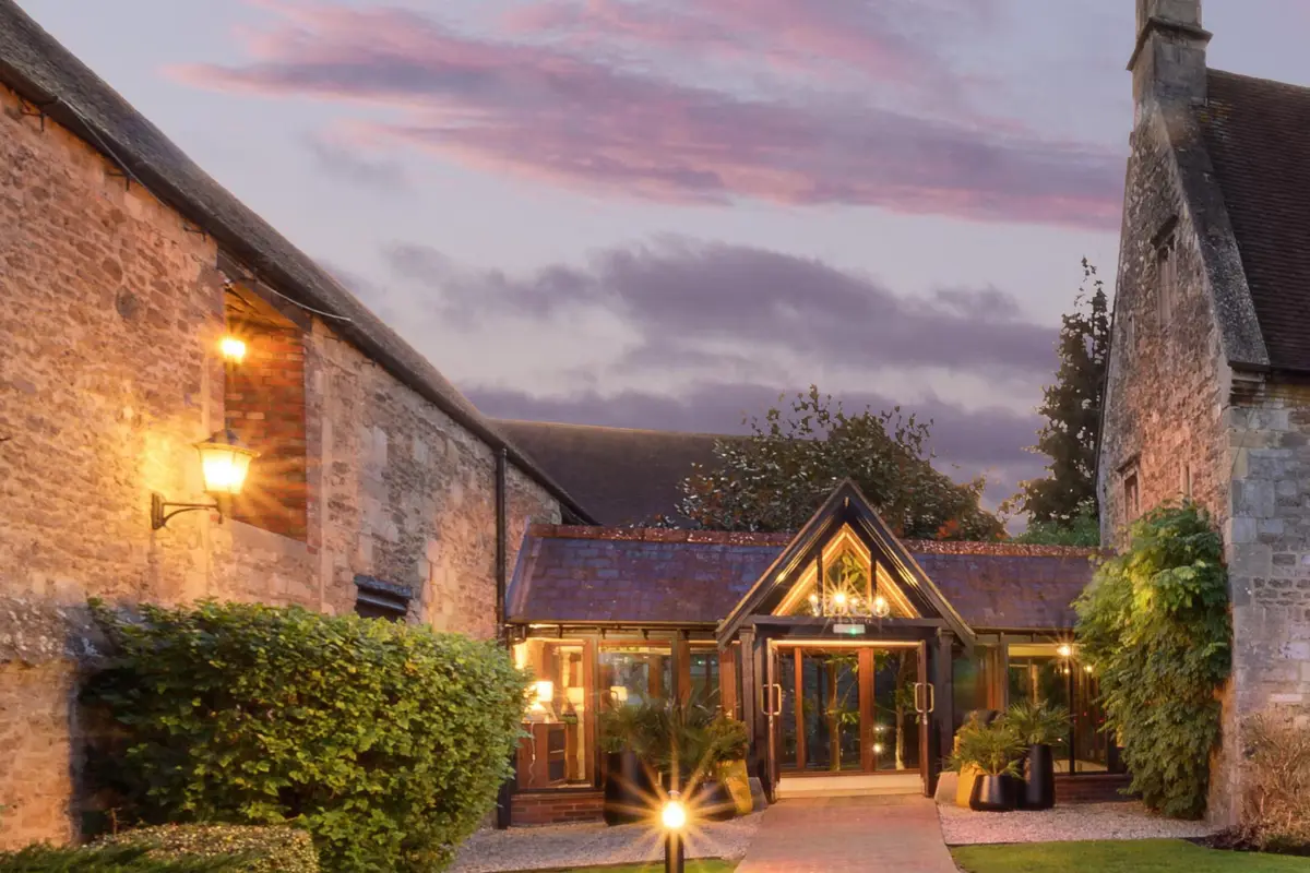voco Oxford Thames — wedding venue in Oxford, England