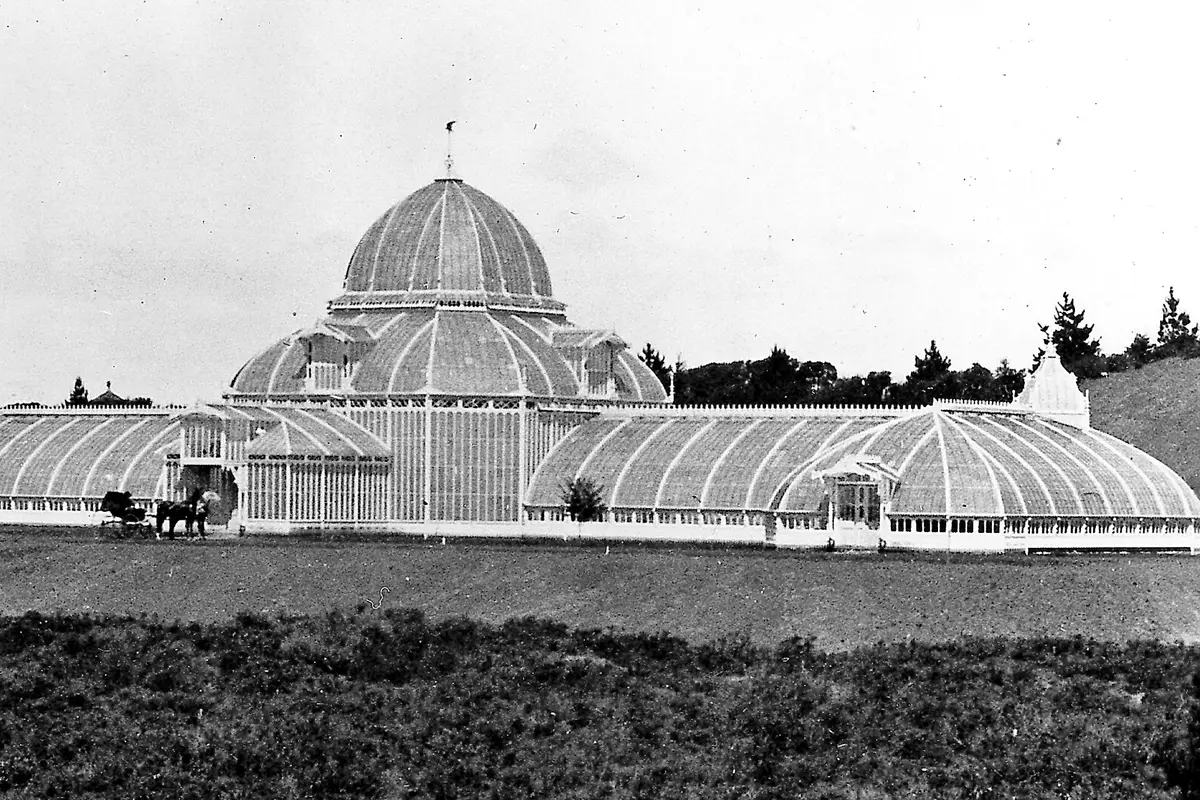 Conservatory of Flowers — wedding venue in San Francisco, California