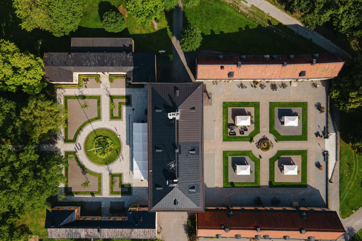 Ulfsunda Slott — wedding venue in Stockholm, Sweden