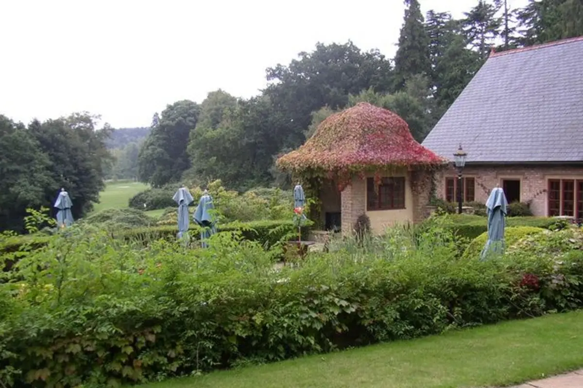 Pennyhill Park — wedding venue in Surrey, England