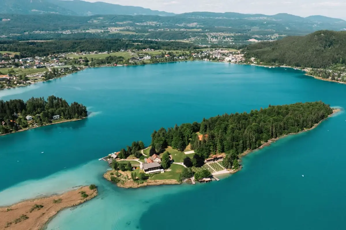 Inselhotel Faakersee — wedding venue in Villach, Austria