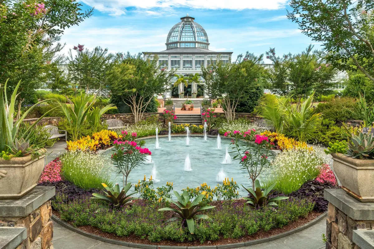 Lewis Ginter Botanical Garden — wedding venue in Virginia