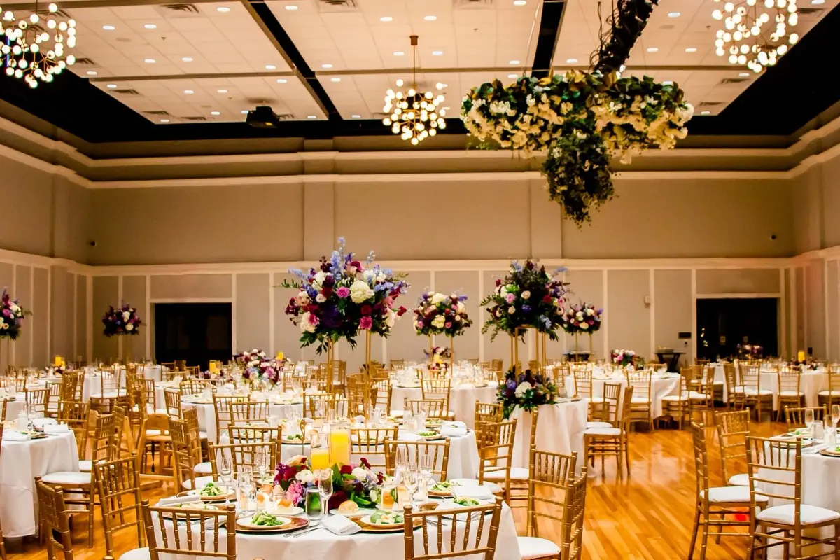 The Schoolhouse Hotel — wedding venue in West Virginia