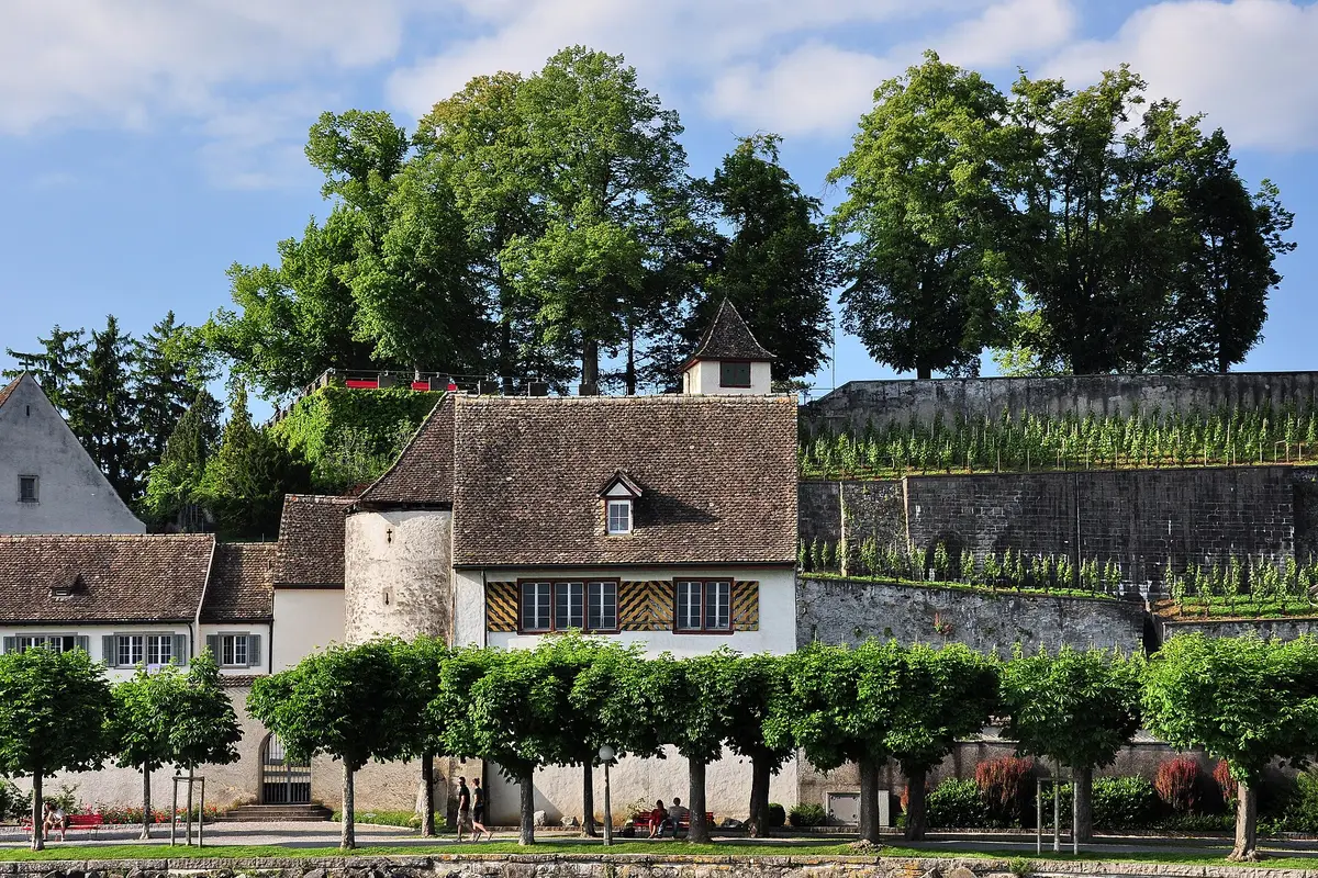 Schloss Rapperswil — wedding venue in Zurich, Switzerland